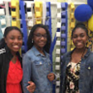 Meet your Posher, Myria